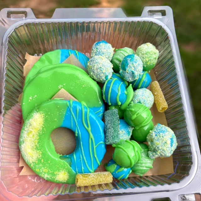 Medium Candy Box